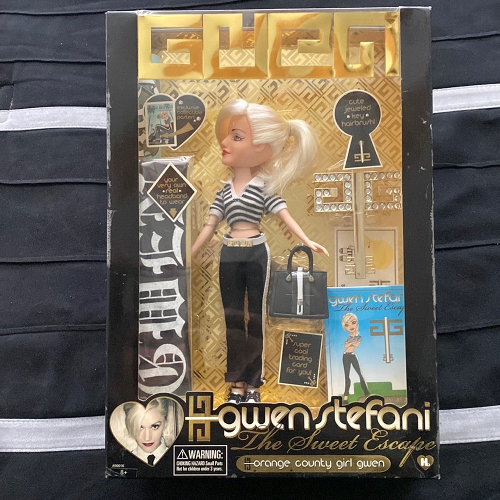 Gwen Stefani the sweet escape Orange County girl doll
